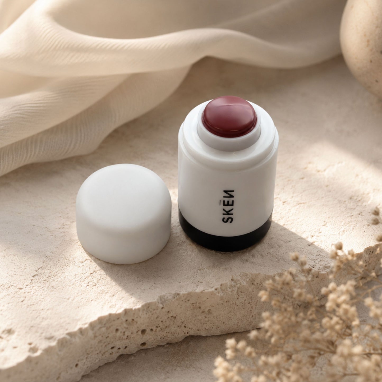Skēn The Blush Stick 01 Petal Pink 5,3g